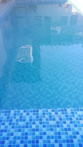 MC casal piscineiro