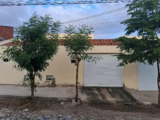 Casa no BAIRRO CARNAUBAL em Horizonte/CE - Caixa *5204