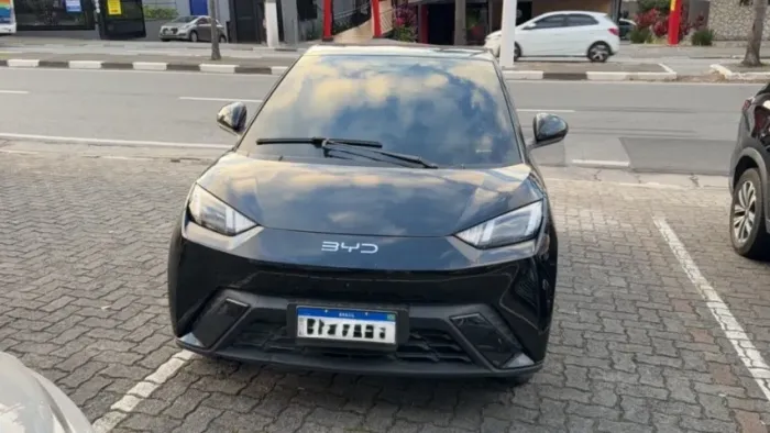 BYD Dolphin Mini (Elétrico) 2025