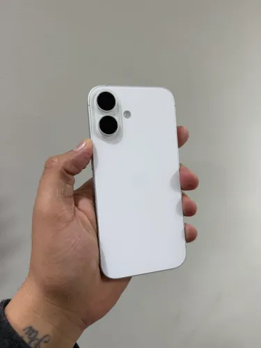 iPhone 16 128g 94%