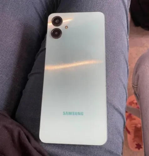 SAMSUNG A06 VENDO E OU TROCO