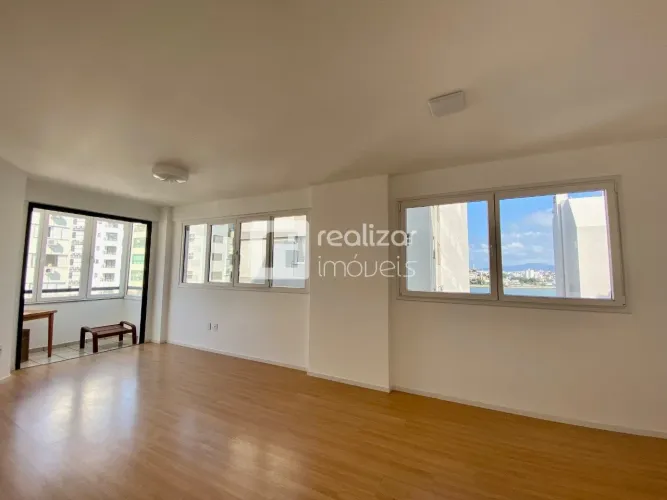 Apartamento 3 quartos no bairro Centro Florianópolis