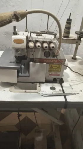 Vendo máquina de custura industrial ponto cadeia 