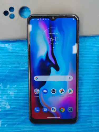 Motorola E7 plus 64gb