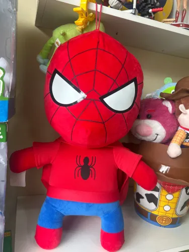 Pelúcia do Homem-Aranha de 50cm 