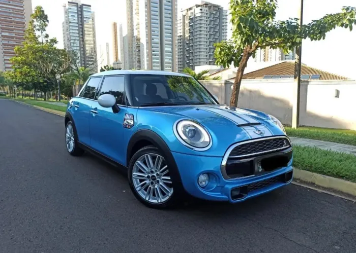 Mini Cooper S 2.0 Turbo 16V 5P Aut. 2015