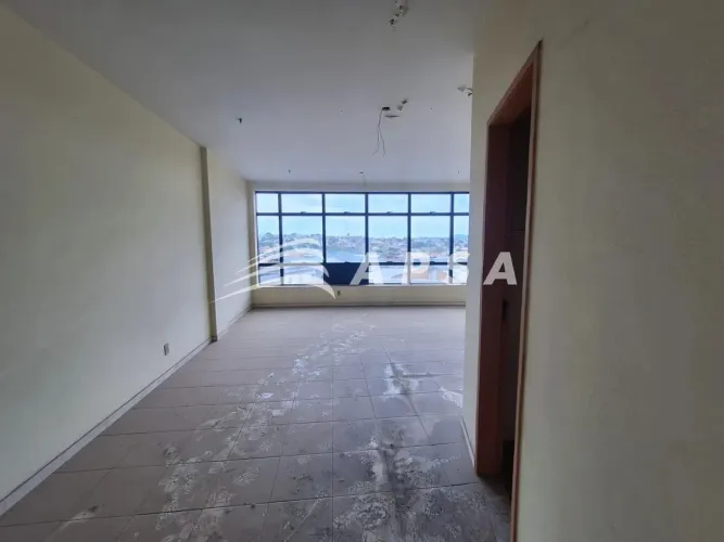 DÊ VISIBILIDADE E SOFISTICAÇÃO AO SEU NEGÓCIO NESTA SALA COMERCIAL NO APOLLO 2, UM PRÉDIO