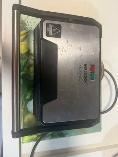 Sanduicheira Grill