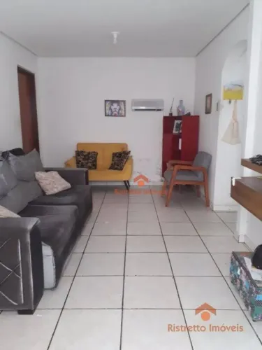 Sobrado com 3 dormitórios à venda, 90 m² por R$ 904.000,00 - Jardim Bussocaba City - Osasc
