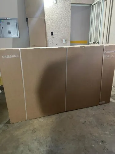 (Lacrada na Caixa) Smart TV 75" Crystal UHD 4K U8100F Samsung