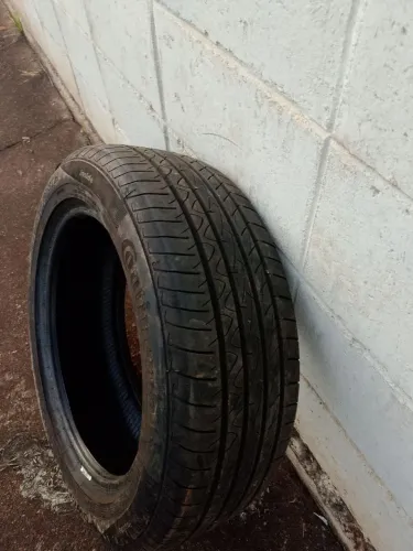 pneu continental 195/55 /R16 super novo