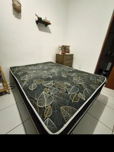 Vendo cama de casal molas ensacadas 