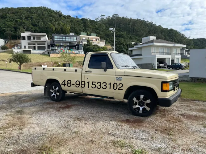 Chevrolet D-20 S / Luxe 3.9/4.0 Diesel 1989