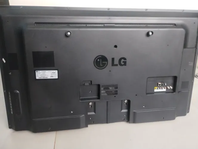 Televisão LG 47"