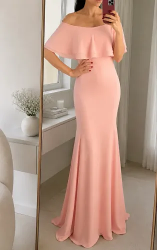 Vestido de festa rosa bebê