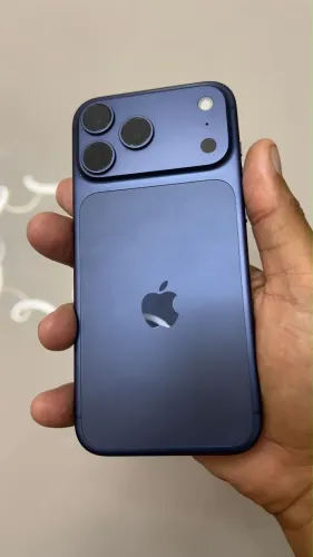 IPHONE 17 PRO MAX