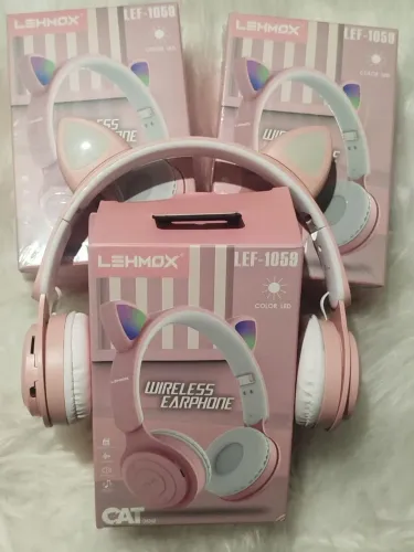 3 Fones Bluetooth de Gatinho, Kit com 3 Fones Bluetooth