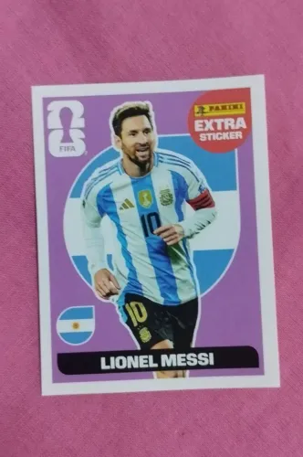 FIGURINHA LEGEND MESSI ROXO
