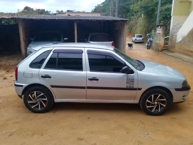 Volkswagen Gol Geração III Power 1.6 MI Total Flex Mec. 4P 2005