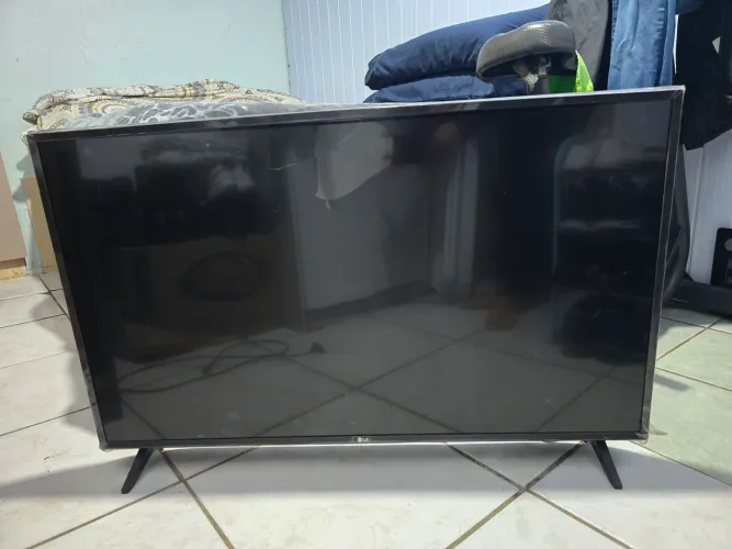 Televisão 43 polegadas smart display queimado