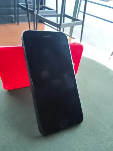 iPhone 8 iOS 16