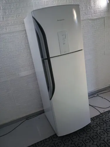 Geladeira Panasonic com garantia