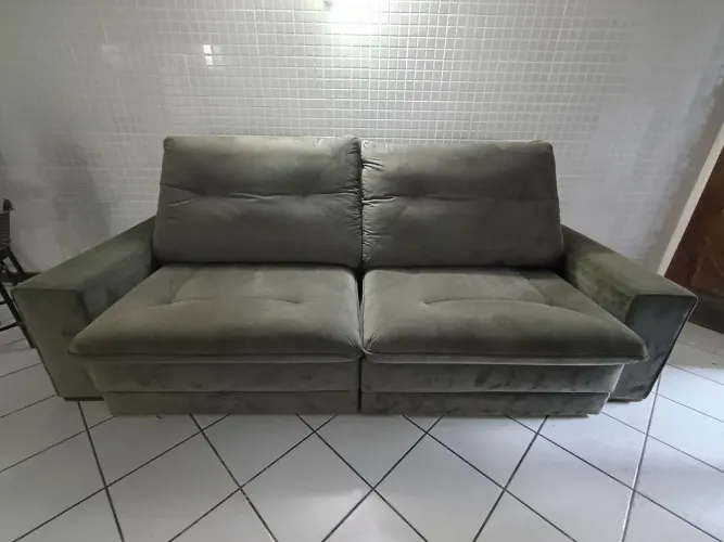 Sofá retrátil 2,47m de largura