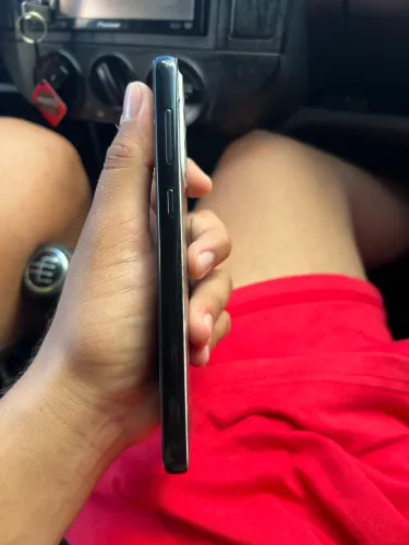 Samsung A73 