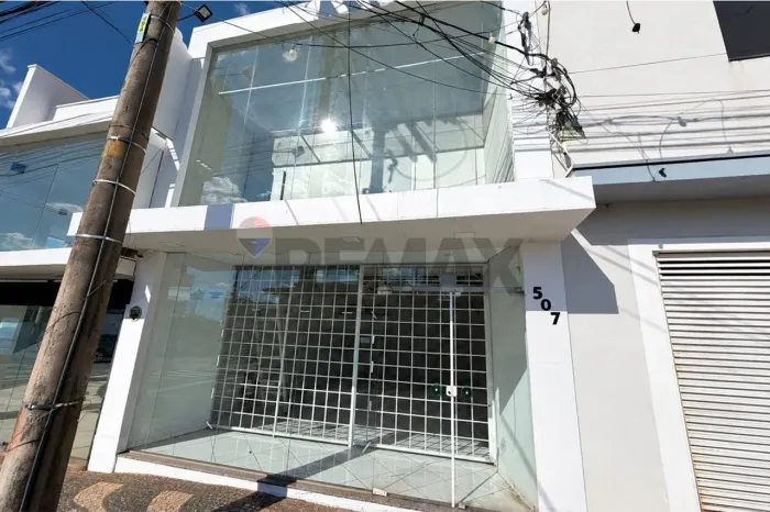 Sala Comercial no bairro Centro, Rua José Bonifácio, em Araras Excelente Localização