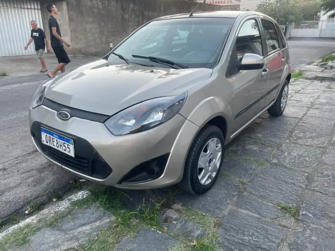 Ford Fiesta S 1.0 8V Flex 5P 2014