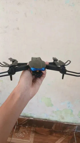 MINI DRONE - FUNCIONA MAS COM DEFEITO