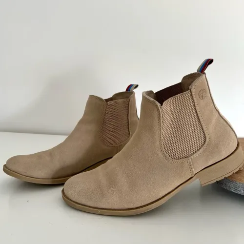 Bota Chelsea tamanho 39 cor areia