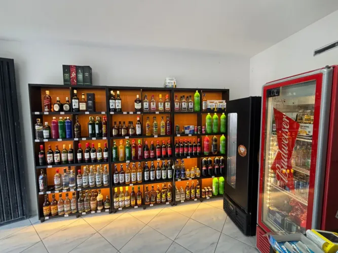 VENDO ITENS DE GELADAO COMPLETO