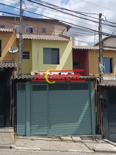 Casa em Condomínio à Venda Pimentas