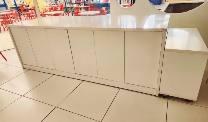 Balcão de fórmica Branca 