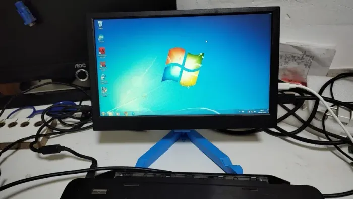 Tela LED 11,5P HDMI