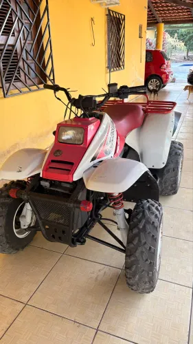 Quadriciclo Polaris aut. 325cc ano 2001