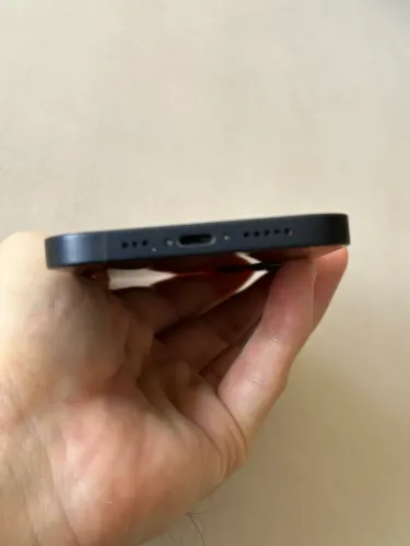 I phone 12 256 GB, em excelente estado de conservação, nunca aberto, todo original.