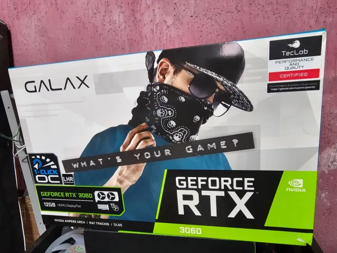 Caixa da placa de video RTX 3060 GALAX ...só caixa vazia