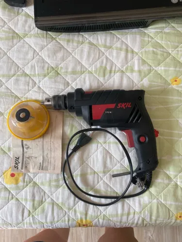 Furadeira de Impacto Skill
