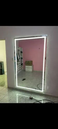Espelhos entregamos e instalamos / *