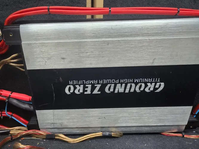 ?Som Automotivo Premium - Subwoofer Ground Zero + Módulos + Alto-falantes Hertz(BRS Sound)