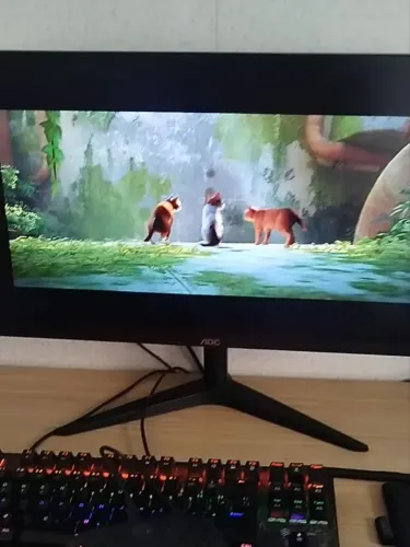 Monitor AOC seminovo