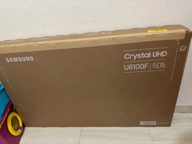 Tv smart NOVA lacrada  na caixa Samsung 50 polegadas modelo 2026  