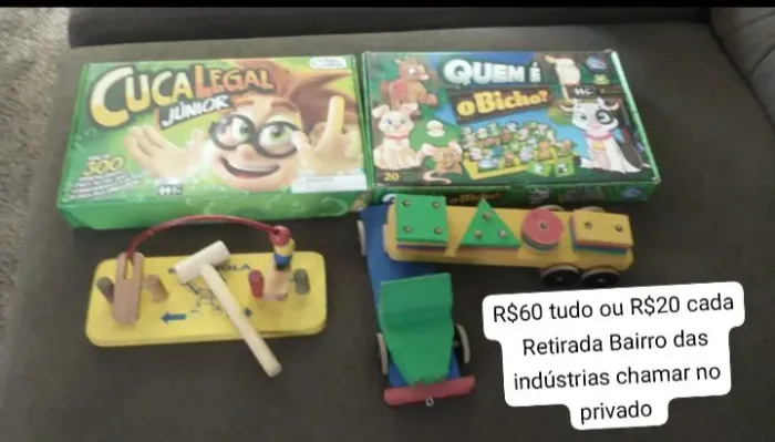 Kit com 4 brinquedos infantis