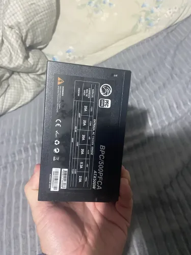Fonte de PC 500W novíssima