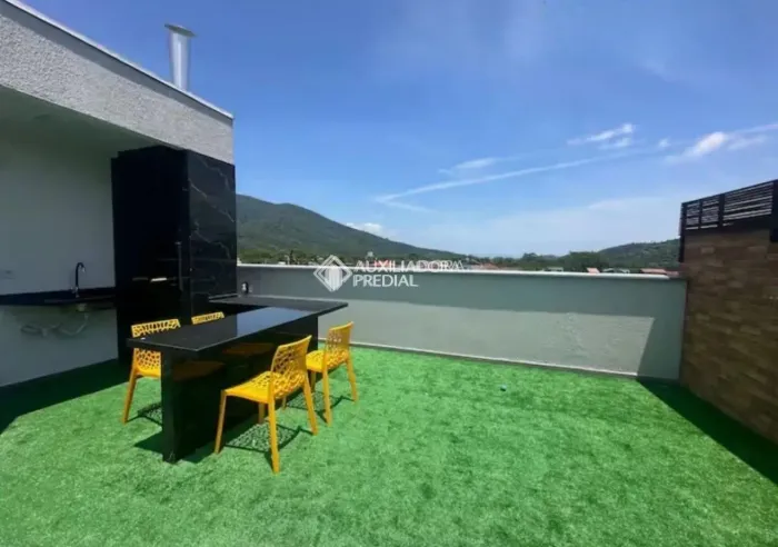 Cobertura 1 dormitórios 100m2 privativos 1 vaga de garagem no bairro Ribeirao da Ilha