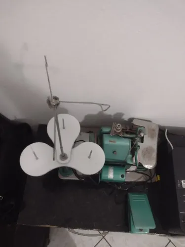 Máquina de costura