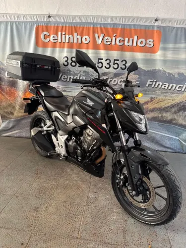 Honda CB 300f - - Financio em até 48x e parcelo em 21x no cartão