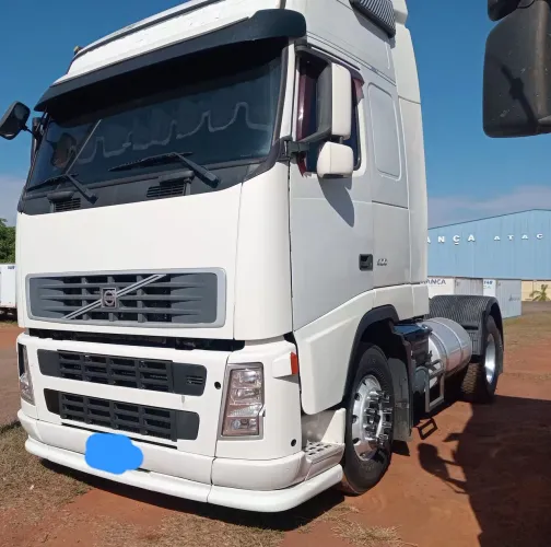 Vendo conjunto cavalo e carreta 2007